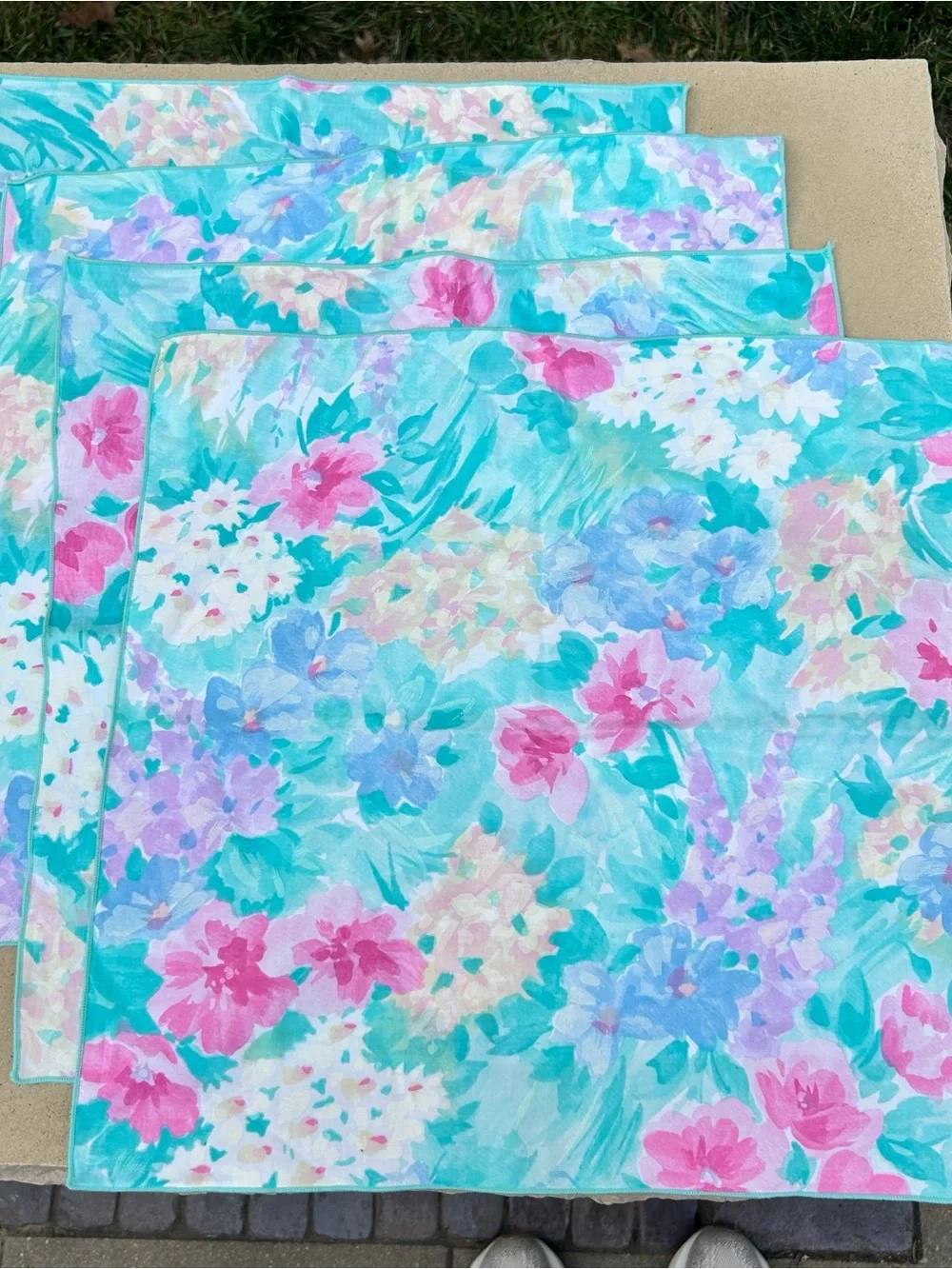 4 Vintage Pastel Floral fabric pieces